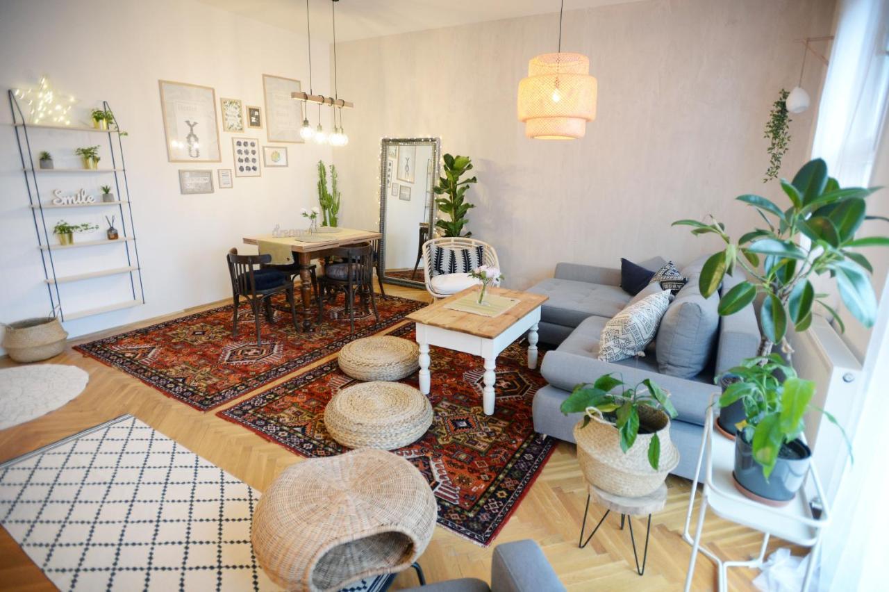 Villa Inda Rooms إغير المظهر الخارجي الصورة