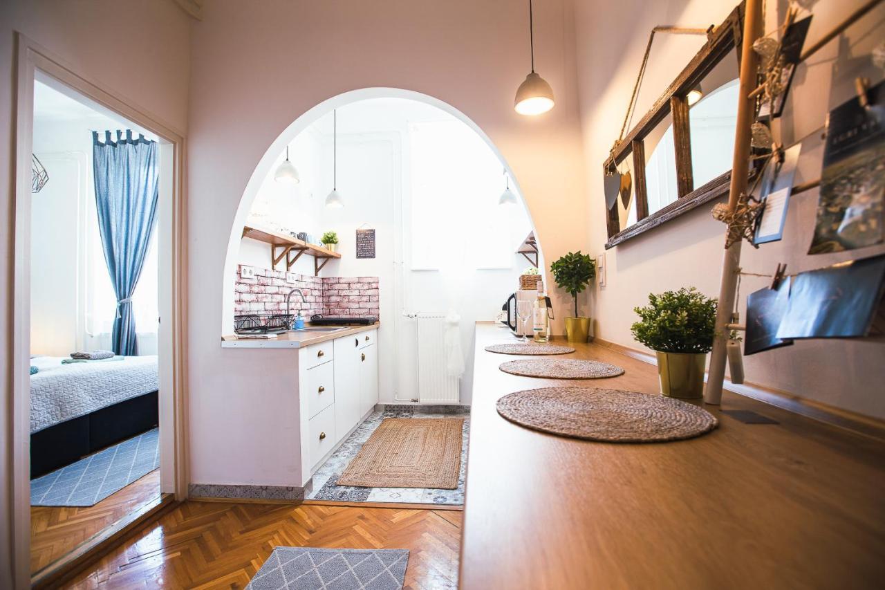 Villa Inda Rooms إغير المظهر الخارجي الصورة
