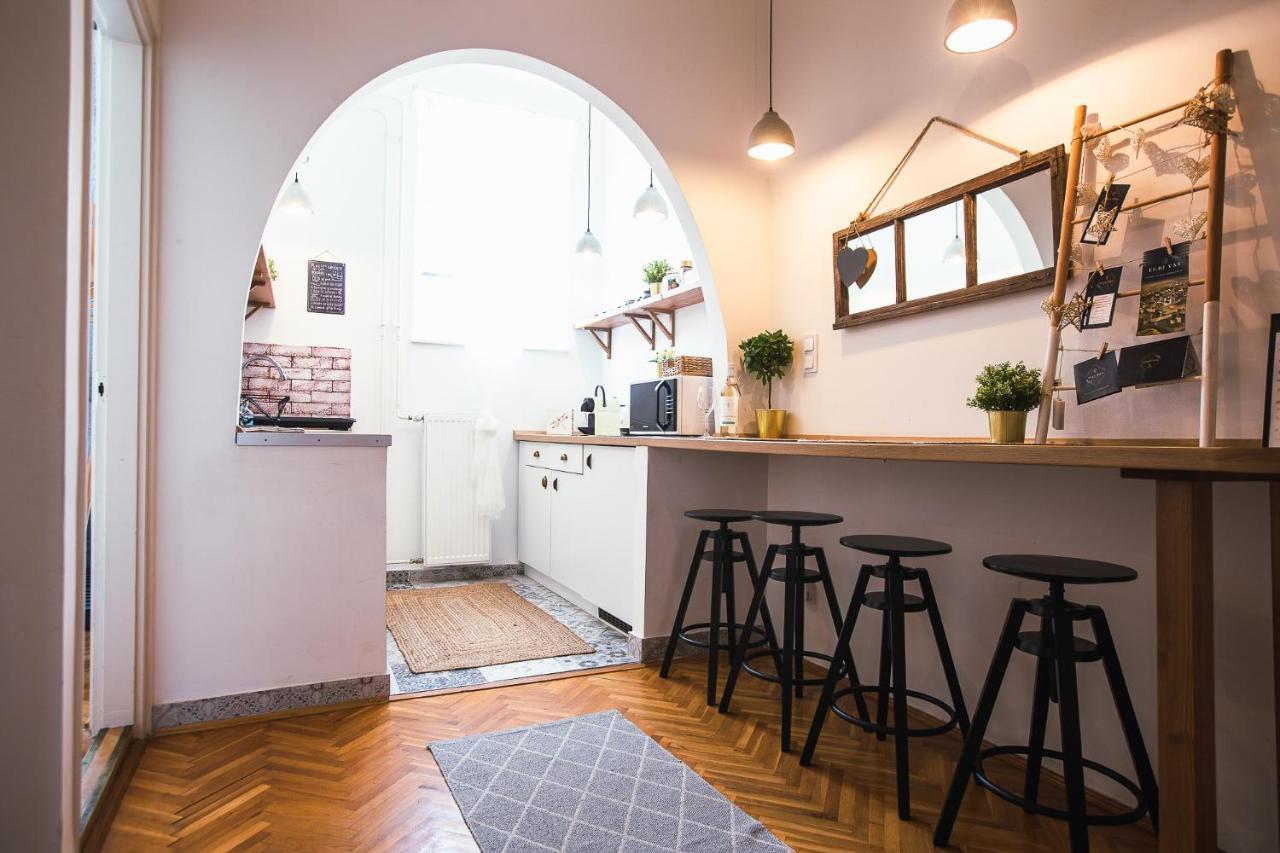 Villa Inda Rooms إغير المظهر الخارجي الصورة