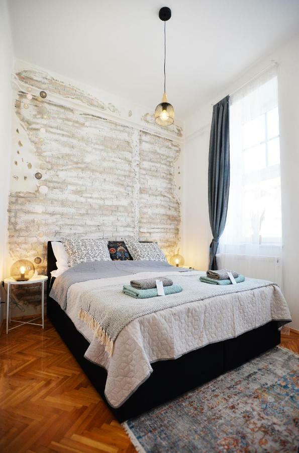 Villa Inda Rooms إغير المظهر الخارجي الصورة