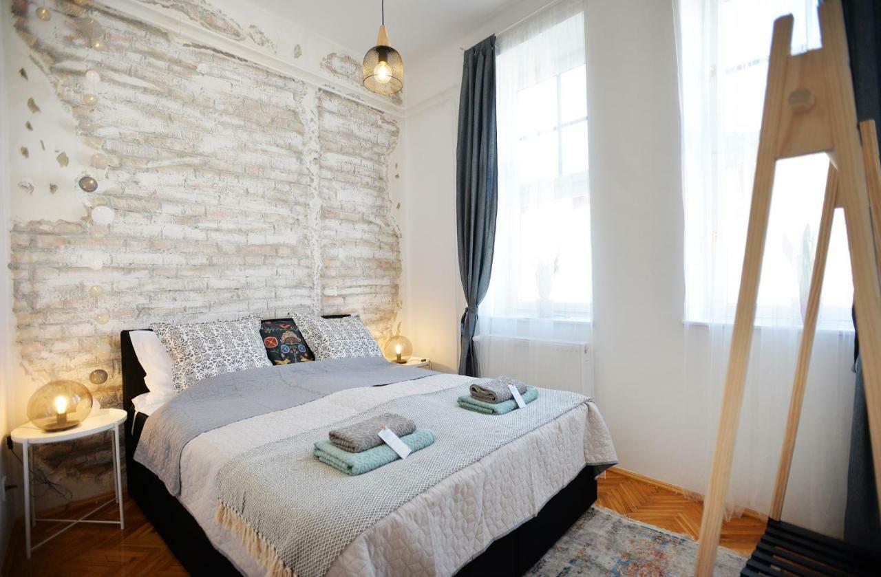 Villa Inda Rooms إغير المظهر الخارجي الصورة